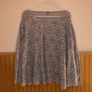Sheer long sleeve carpet pattern top